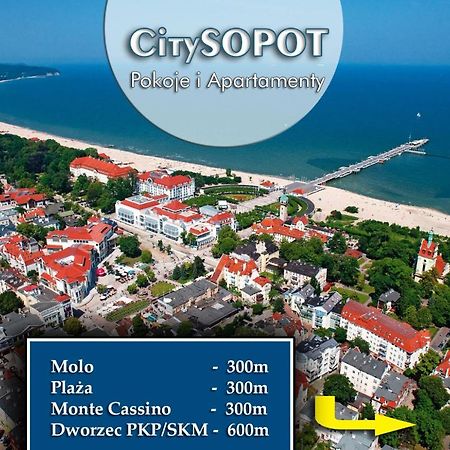 Citysopot-Centrum-Dabrowskiego Exterior foto